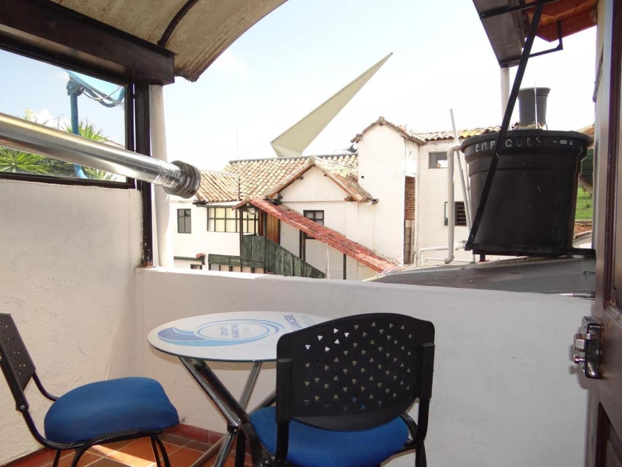 Hotel Lancers - Pantano De Vargas Paipa Boyaca Extérieur photo